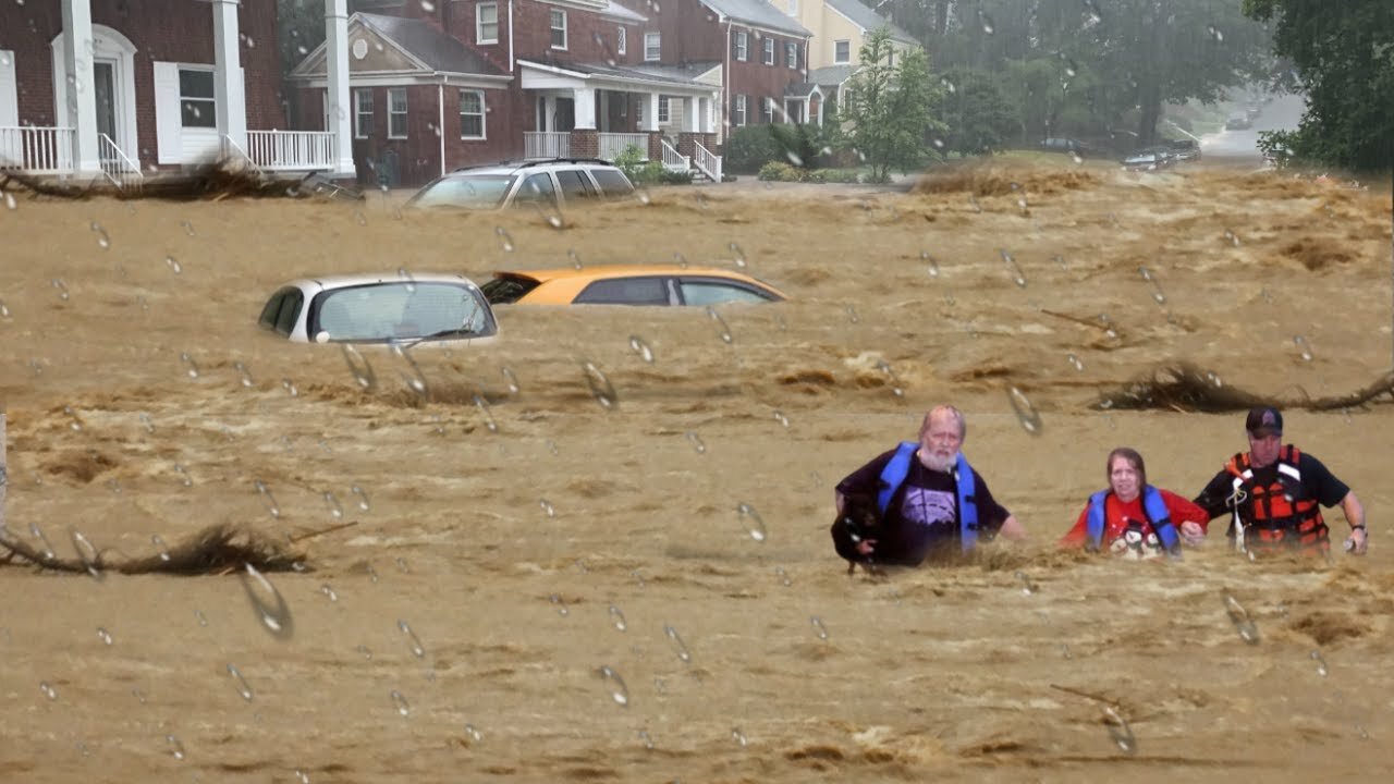 CLOAKED UFO AGENDAS: Terrible😱 flash floods hit Moab Utah today! Floods in Utah USA city of Moab si