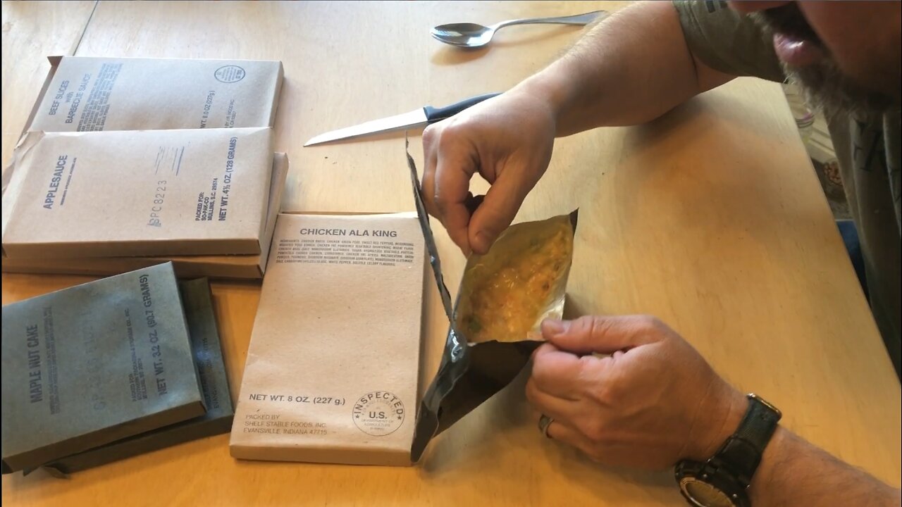 Opening 30+ year old MRE entree's