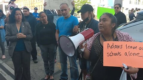 The Parents Opposition to the #migrantcrisis #migrants Shelter PS 172 Rally Sunset Park 5/16/23