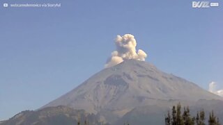 Popocatépetl går på voldelig vis i udbrud i Mexico