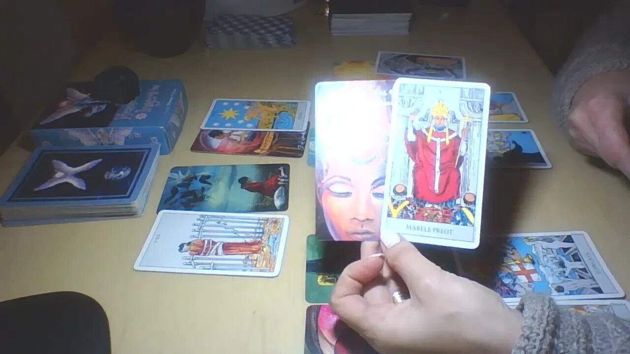 TAROT GEMENI - Mesajul lunii Decembrie