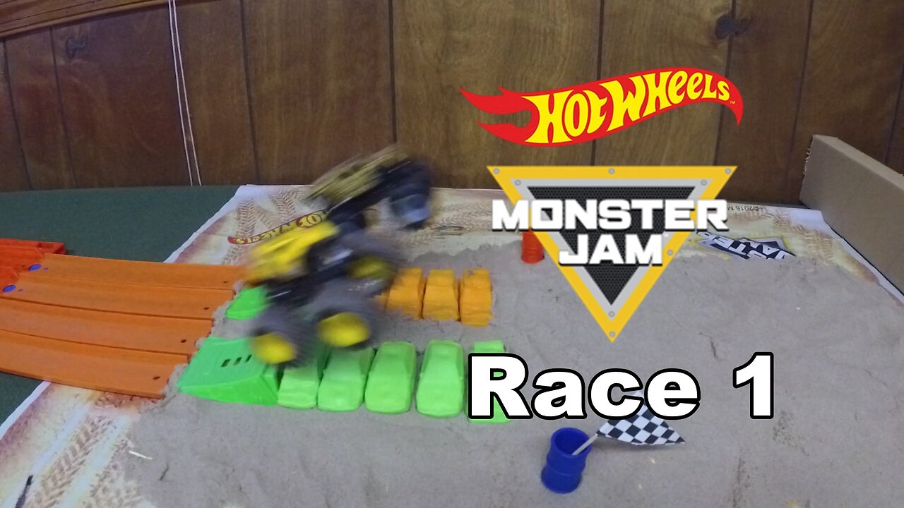 Monster Jam Showdown 1