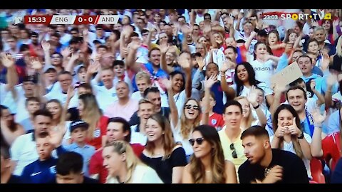 05-09-2021 - UK - People in the English Stadium without masks.