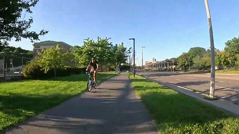 Jackson Square to Roxbury Crossing #bikeride #boston #massachusetts SW Corridor path