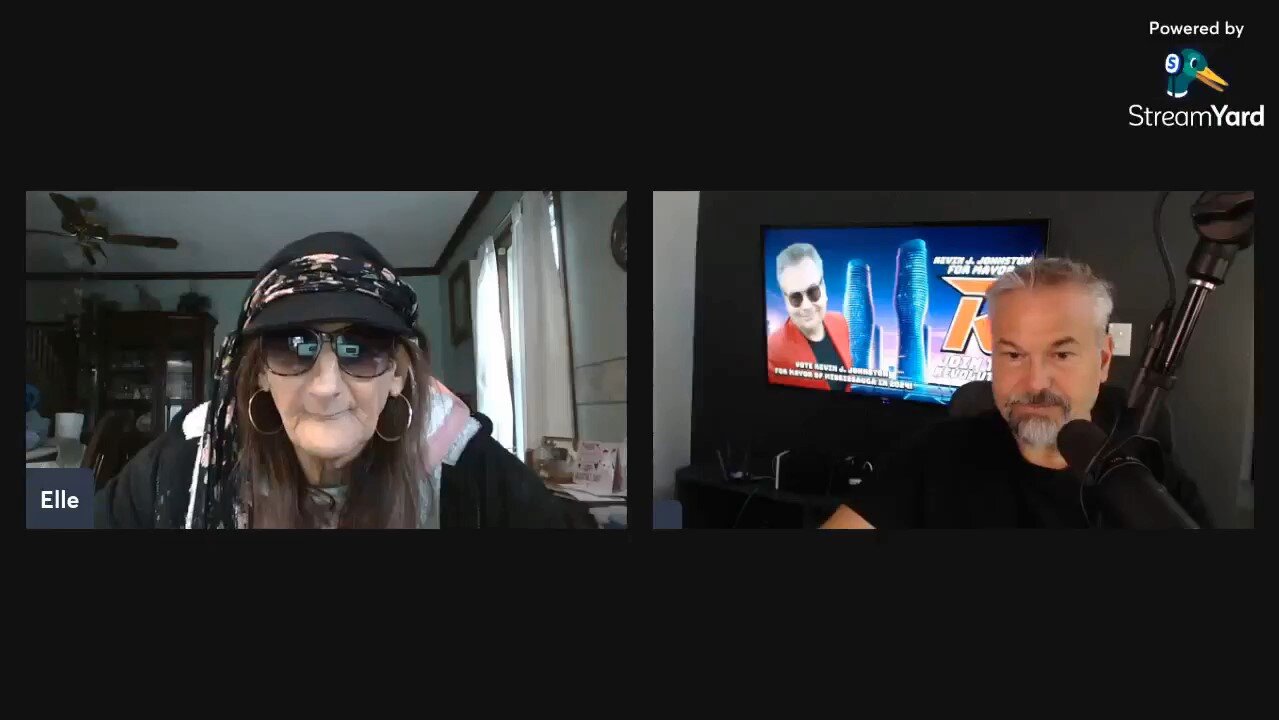 [Re Edited] Live at Elle's ft Kevin J Johnston (LEAVING CANADA)