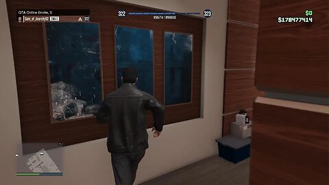 Grand Theft Auto V - PS5 - Interrupting a Police Sting and collecting Gemstone's