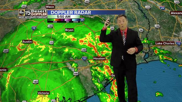 No sight of storms as the weekend kicks off