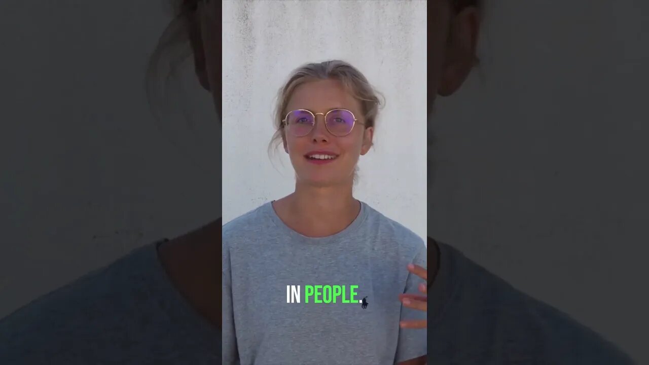 How to Approach women OUTSIDE Dating Apps