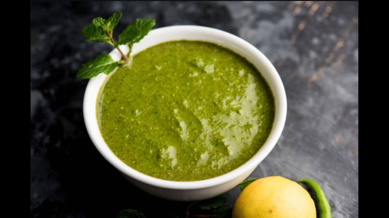 Mint & Coriander Chutney (Pudhina Chutney) | Steps To Make | Ingredients