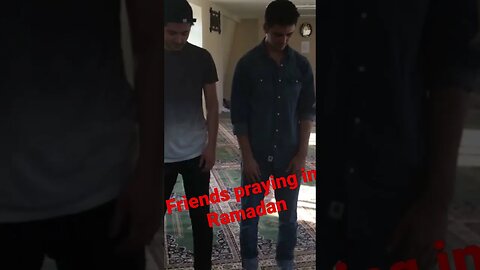 Friends praying in ramadan #trending #youtubeshorts #viral #newvideo #funny