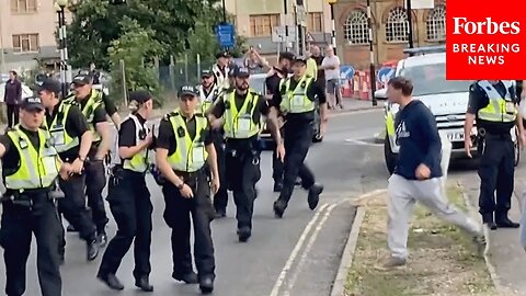 WATCH: Police Separate Far-Right Demonstrators And Counter Protesters In Aldershot, UK