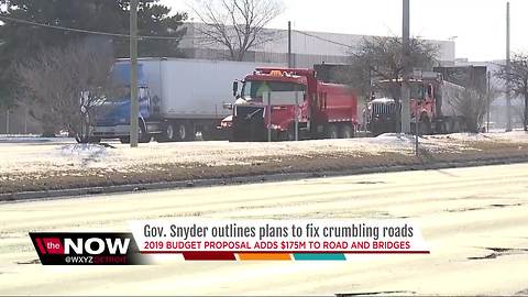 Gov. Snyder outlines plans to fix crumbling roads