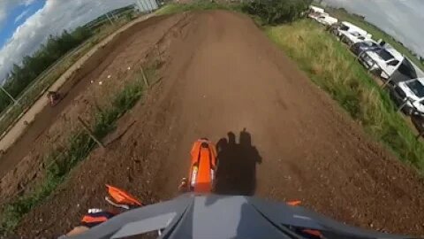 360-Degree Thrills: Riding the Apex MX Track from Every Angle