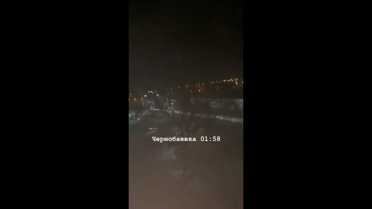 #Ukraine Explosions heard in #Kherson.