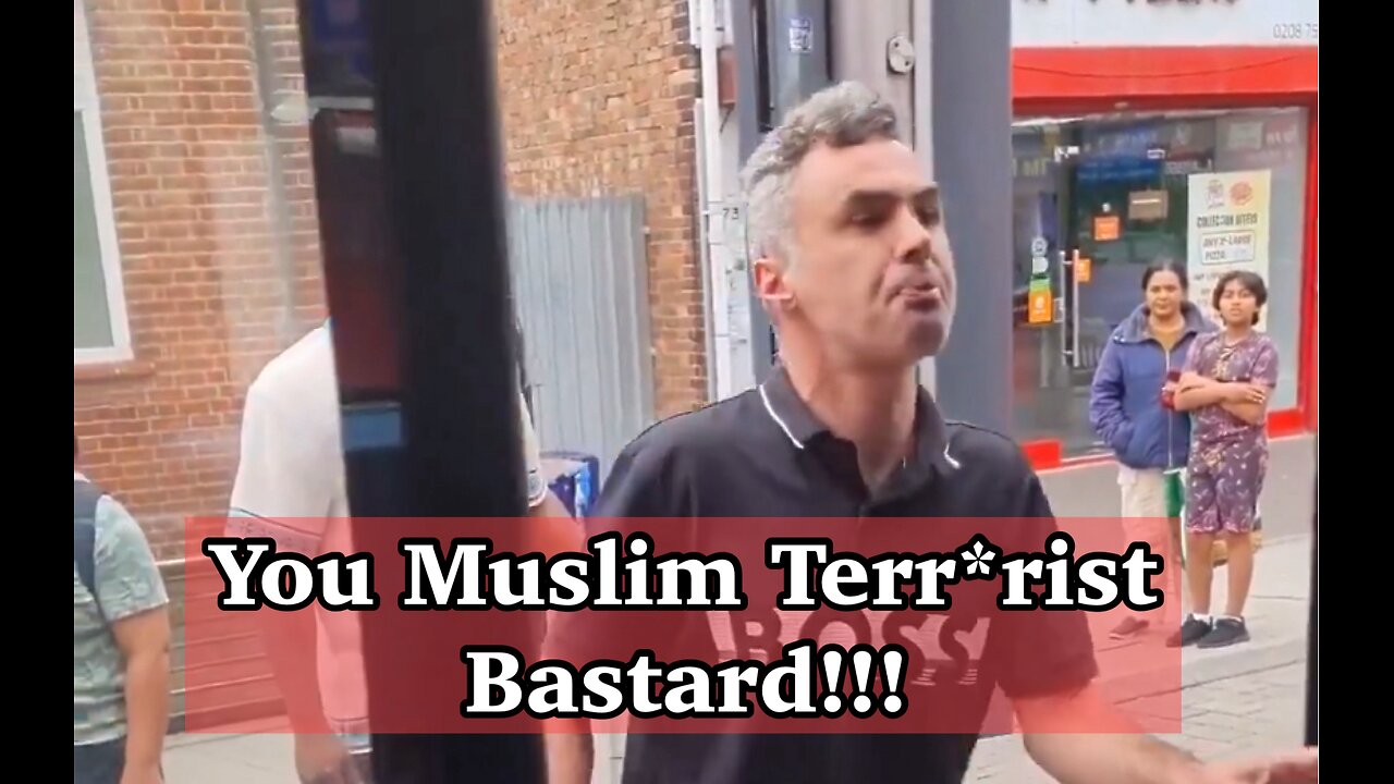 UK Riots | Irish Man Spit on Muslim Bus Driver!