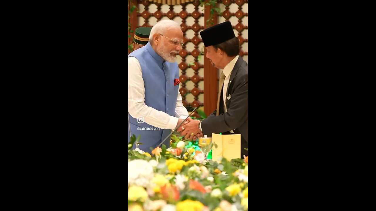 Brunei sultan with Pm Modi ❤️❤️❤️