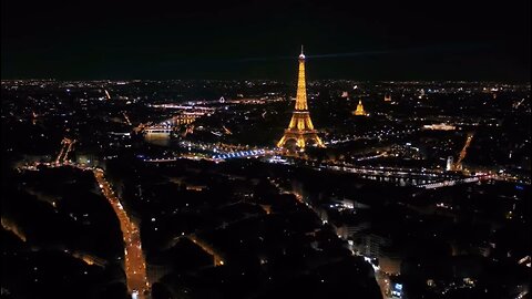 Eiffel Tower France 🇫🇷 😳