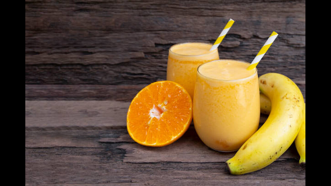 Escape to a Tropical Paradise: The Baghdad Banana Blast Smoothie Recipe