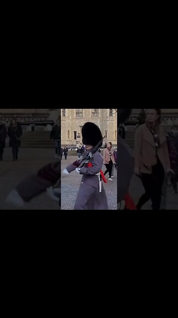 Out Side The escort #toweroflondon