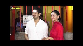 Alia Bhatt And Ayan Mukerji Visit Shiva Temple On Mahashivratri