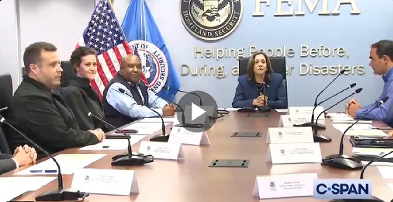 Kamala ignoring reporters