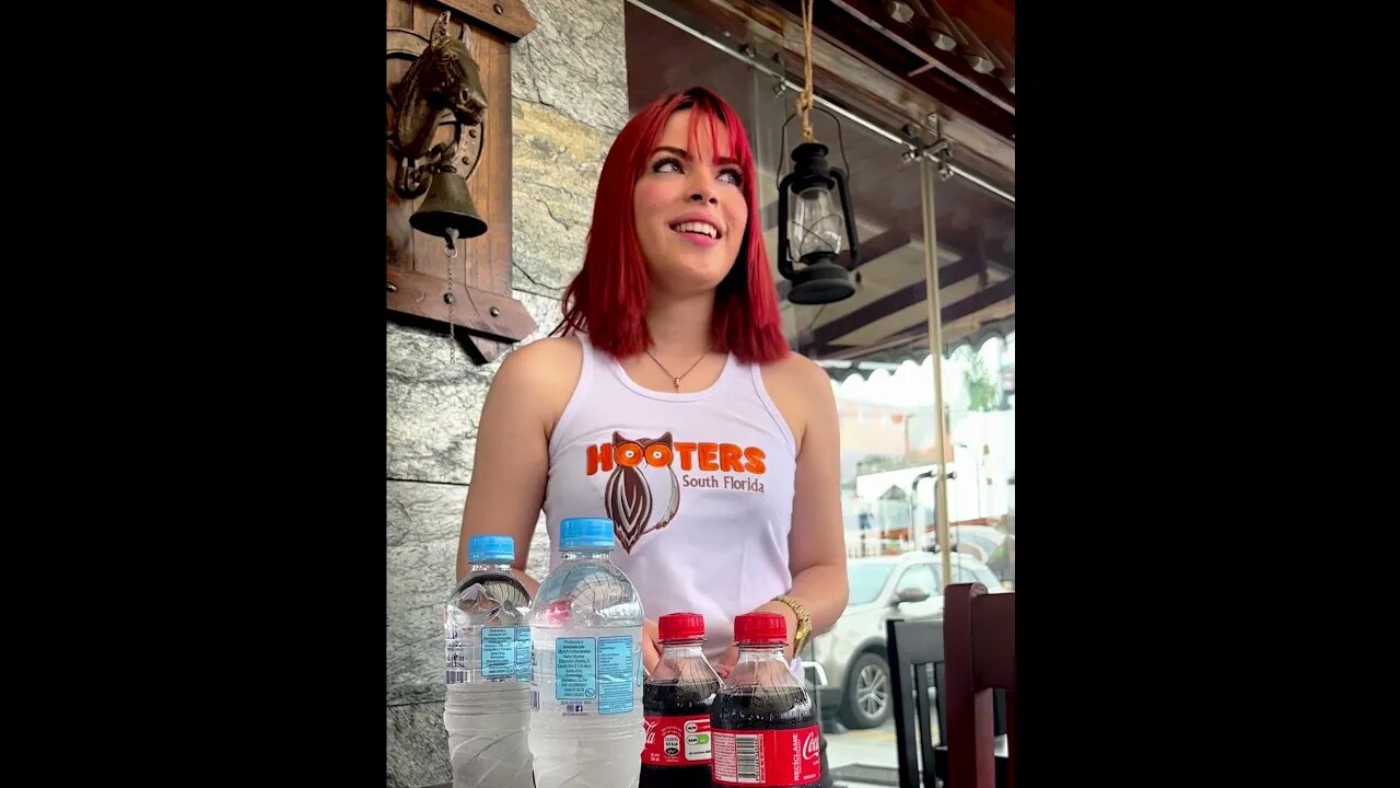 La Mesera de H00TER me Enamoró😍