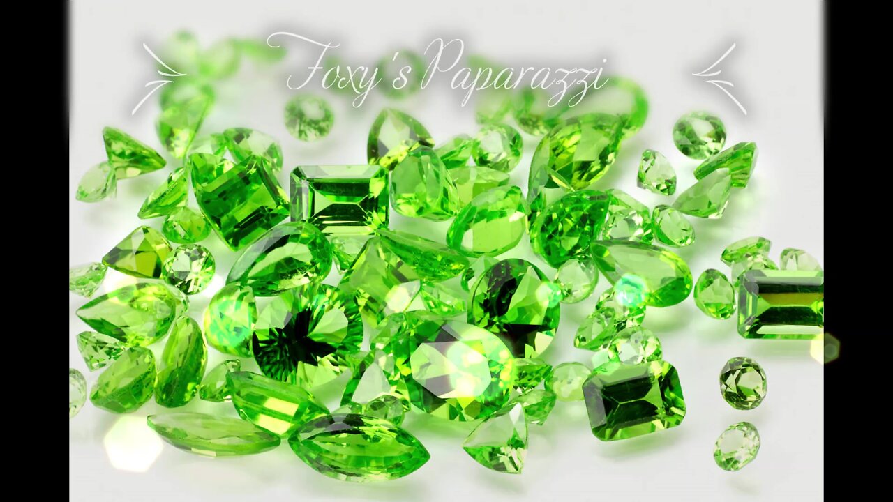 🌿💎🌿 Foxy's Paparazzi August Birthstone 🎶"Peridot" $5 Jewelry🎶