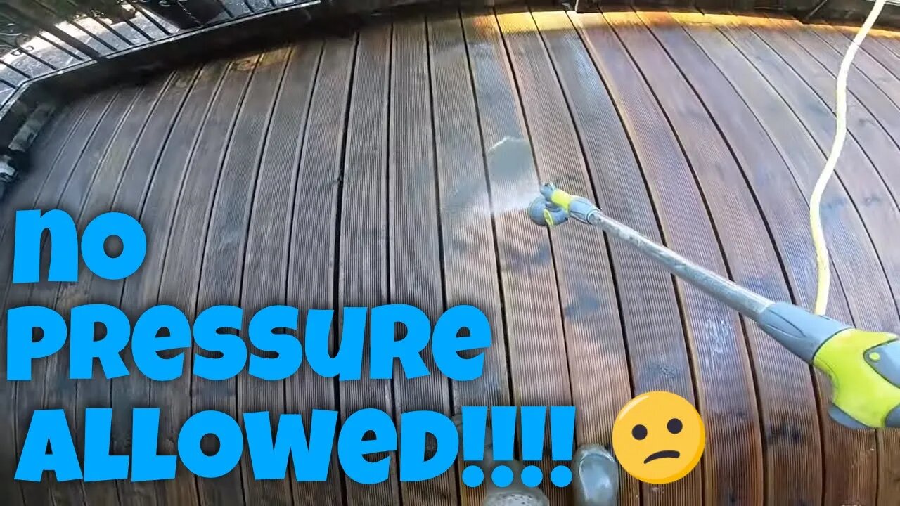 Effectively Cleaning Wooden Decking Without Pressure Washing Using Sodium Percarbonate