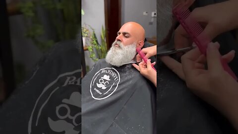 Barba feita 🥃
