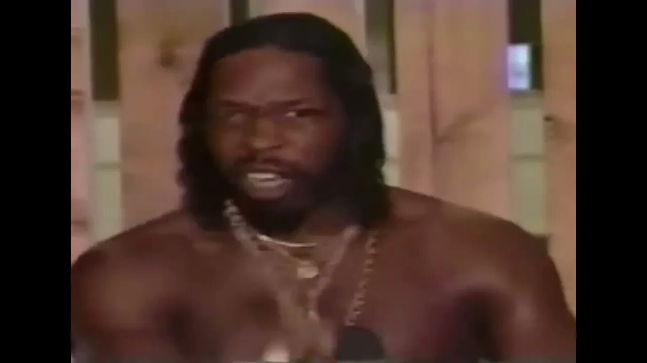 When Tyson Teaches Manners To Gang Leader Mitch Green 4