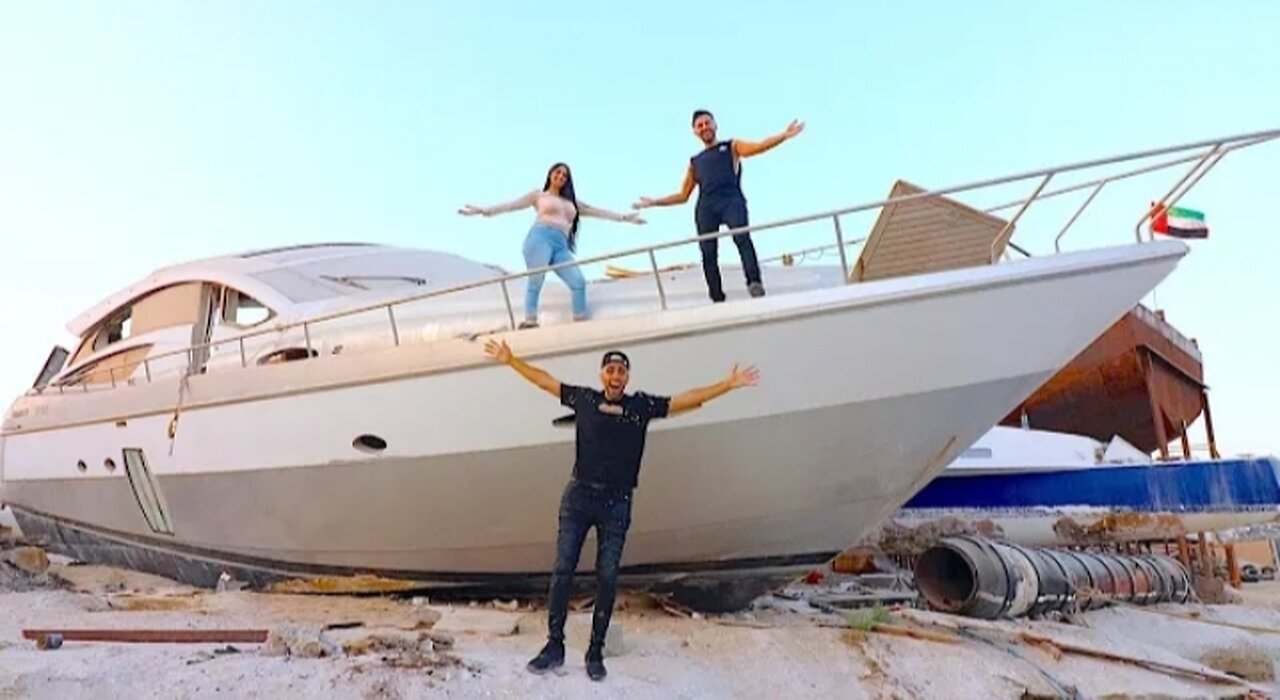 BUYING AN ABANDONED YACHT IN DUBAI