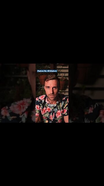 A clear indicator of a great cigar? #hawaiianshirt #cigar #cigars #luxury