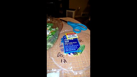 Eating Kroger Italian Sub Salad Kit For One, Dbn Heights, MI, 12/10/24