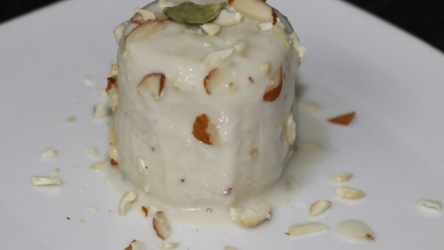 Banana Kulfi Recipe | Ice Cream Recipe | Easy way to make kulfi at home