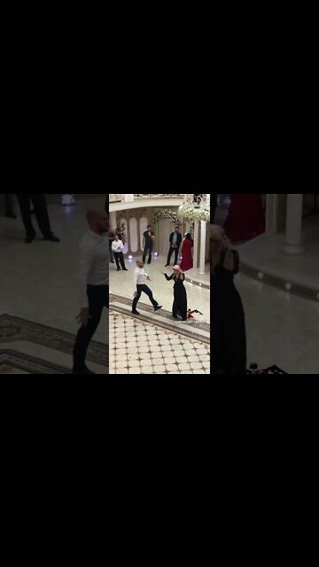ОЧЕНЬ Красивая Чеченская свадьба #shorts