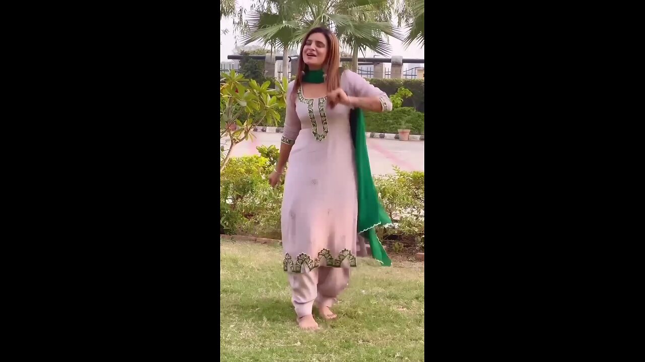 Punjabi suit