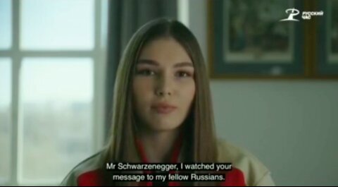 マリアナ・ナウモワ★シュワルツェネガーのプロパガンダ・メッセージに美しいロシアのアスリートが返信