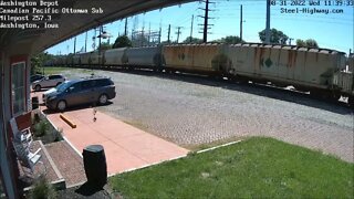 CP 7018 Leading NB CP 679 Potash Empties at Washington & Muscatine, IA on 8-31-22 #steelhighway