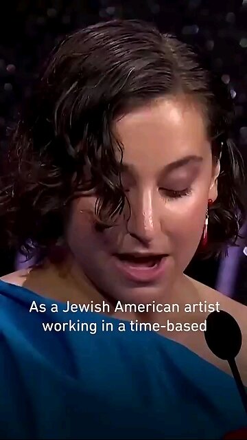 JEWISH AMERICAN FILMMAKER SHOWS SOLIDARITY WITH PALESTINIANS