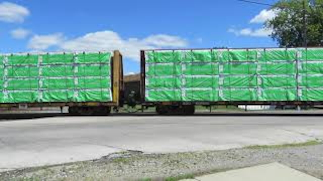 CSX Manifest Mixed Freight Train with Autoracks from Fostoria, Ohio August 30, 2020