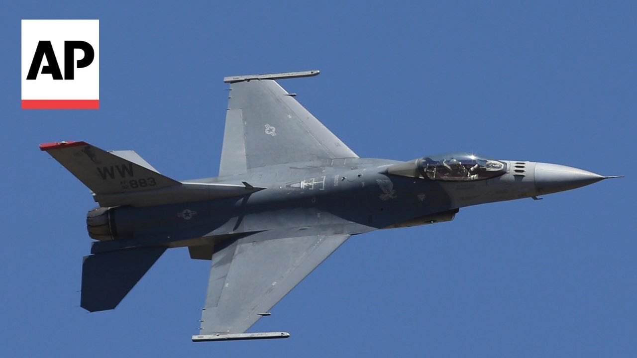 Ukraine gets its first F-16s fighter jets to help its defenses against Russia| RN