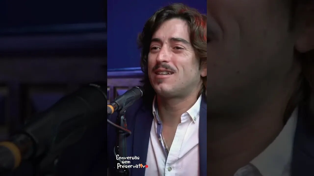 "Estava em Sao Miguel de férias e recebi uma chamada para ir para as Flores..."