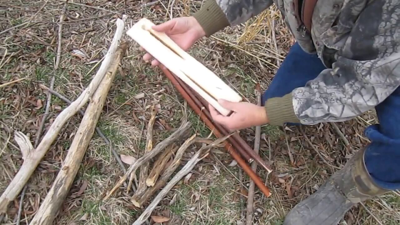 PRIMITIVE SURVIVAL, BOW DRILL FIRE 1, Choosing Materials, Building the Set