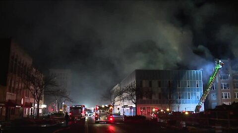 Fire destroys building that was formerly home to Uncle Vic's in Elyria; 2 teens have been arrested