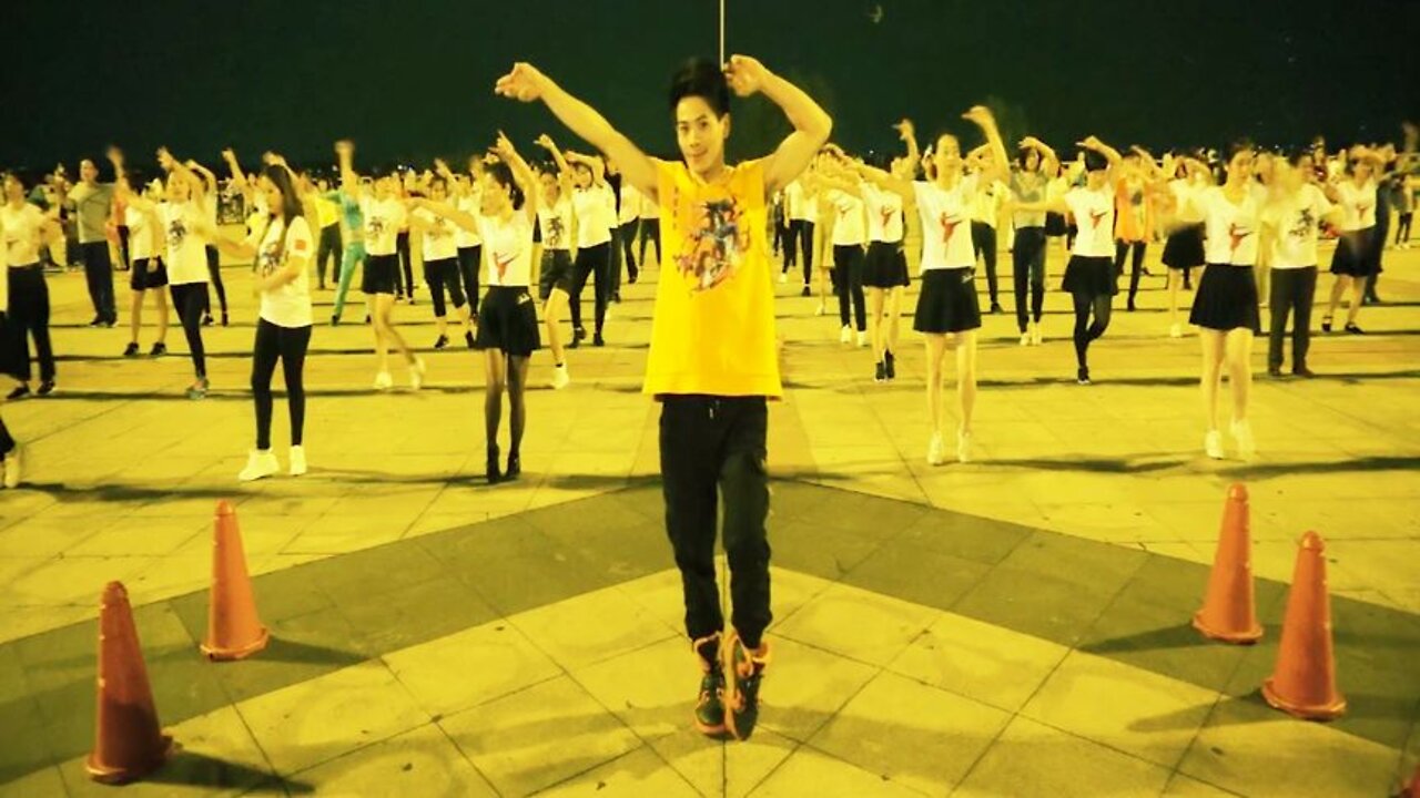 舞蹈《相思渡口》我依然守在舞动的广场【順能炫舞團】