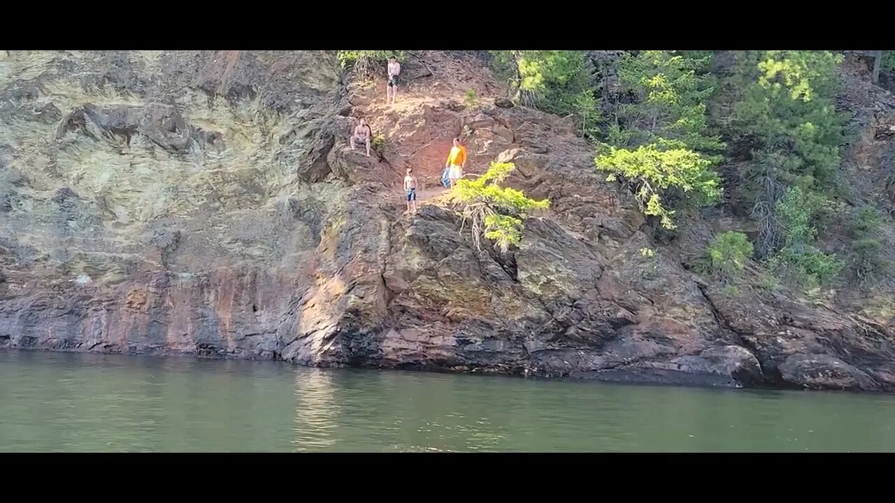 Tom the Bomb ,Cliff Jumper Sicamous 2023