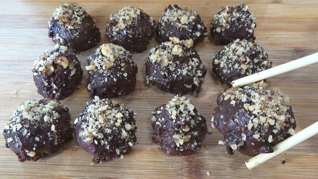 The Ultimate Guide to Making Walnut Biscuit Protein Balls