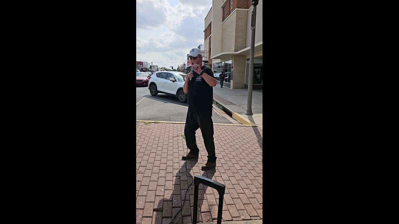 Ben Open-Air Street Preaching the Gospel in Downtown McAllen Texas