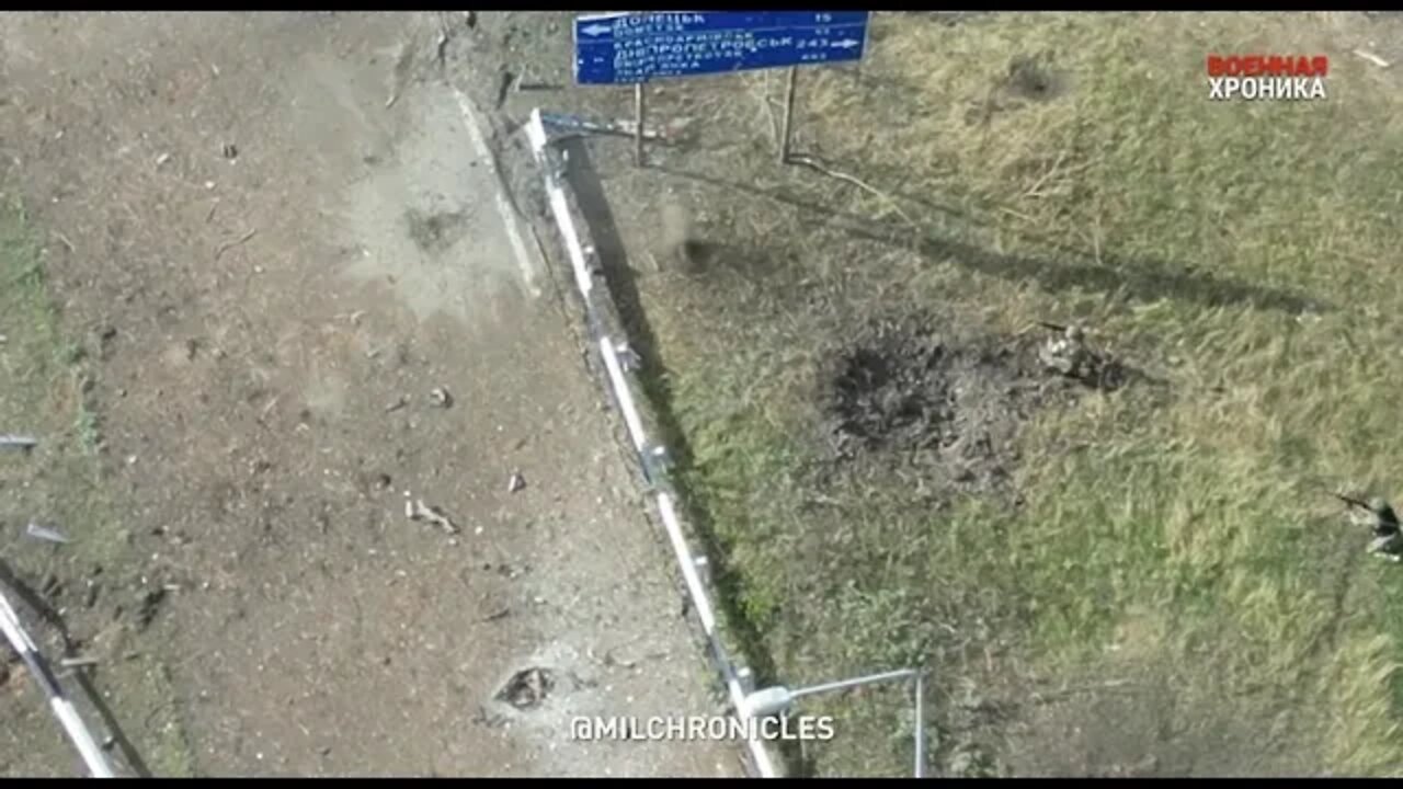 In the footage, a fighter of the 11th regiment enters into an unequal battle with four Ukrainian mil