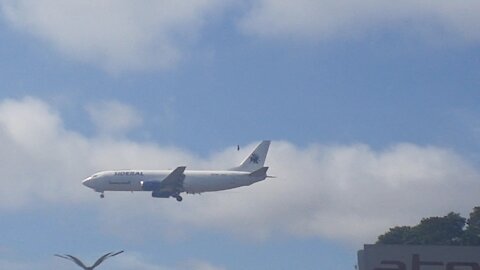 Boeing 737-300 PR-SLU na final antes de pousar em Manaus vindo de Guarulhos 22022021